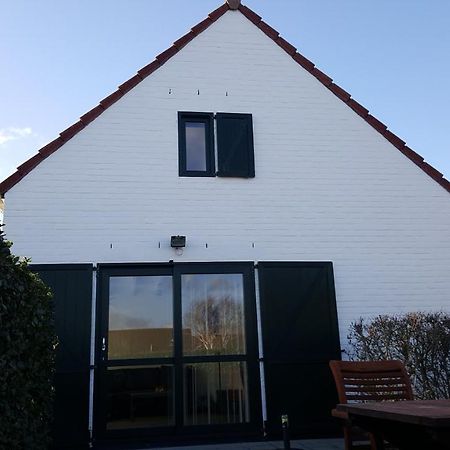 米德尔克尔克Vakantiehuisje Lora别墅 外观 照片
