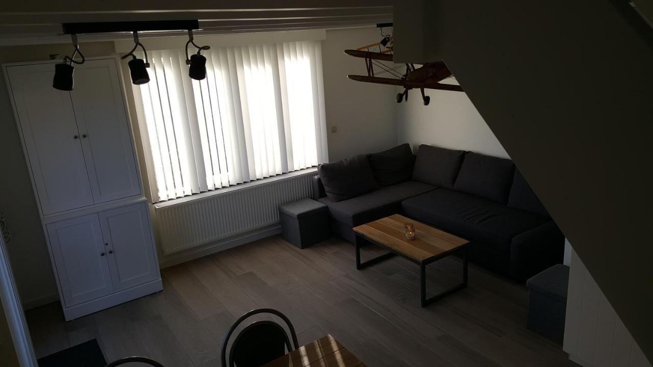 米德尔克尔克Vakantiehuisje Lora别墅 外观 照片